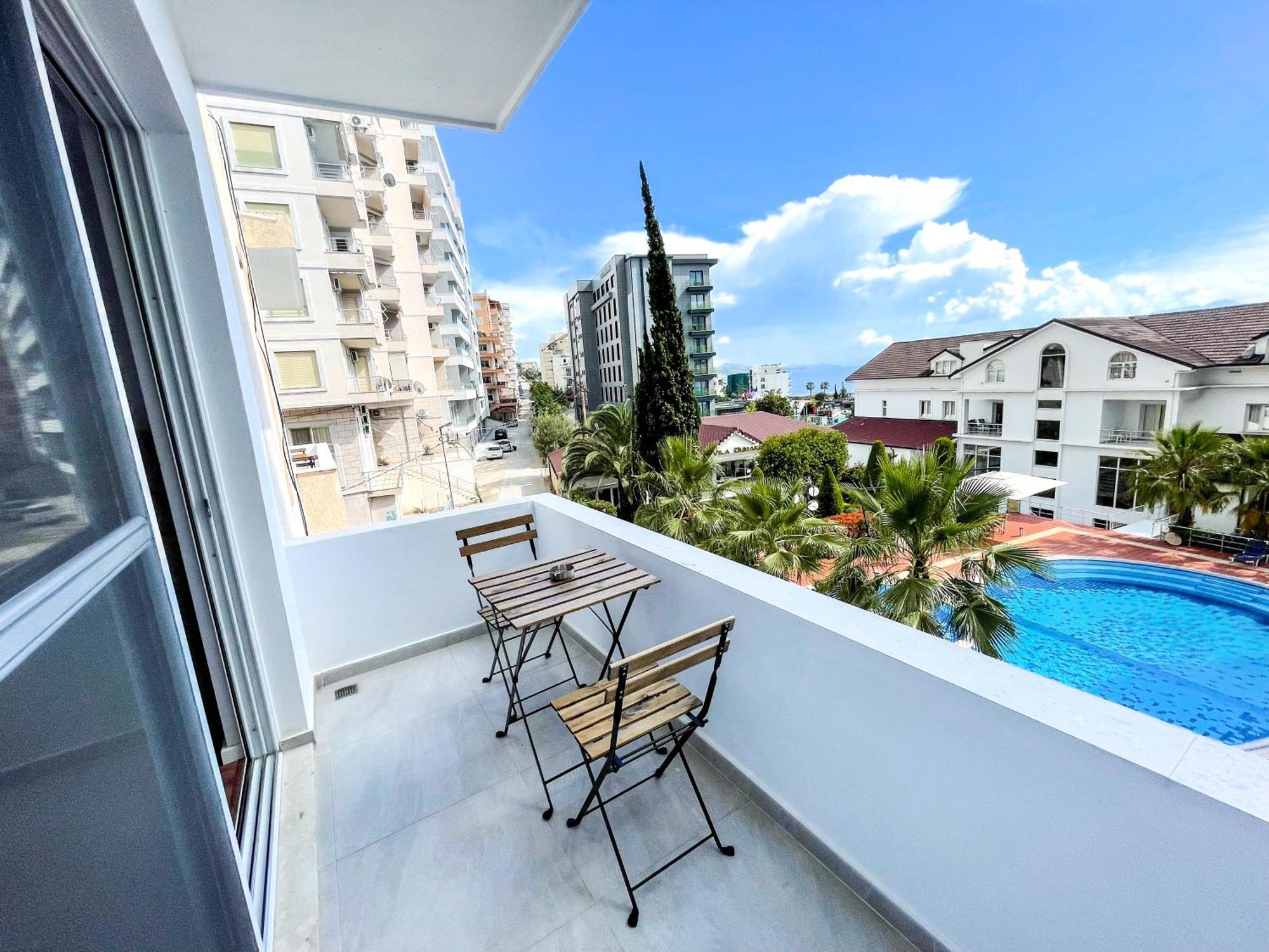 Hotel Andrea Sarande Exterior photo